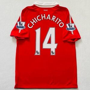 Manchester United Chicharito 2010 11 home
Premier League jersey